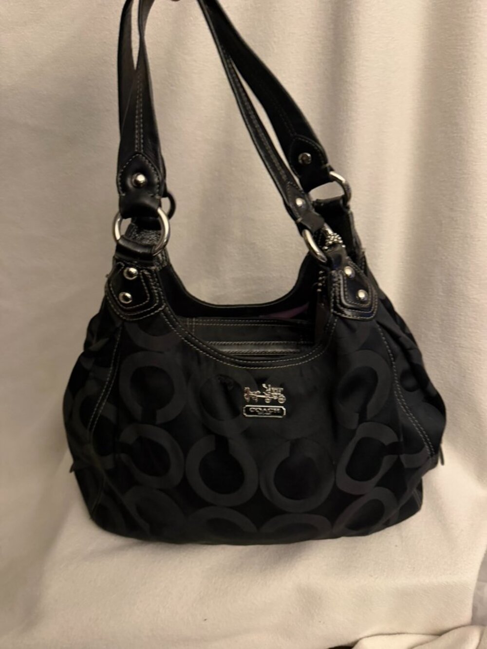 Coach Madison Op Art Maggie Shoulder bag